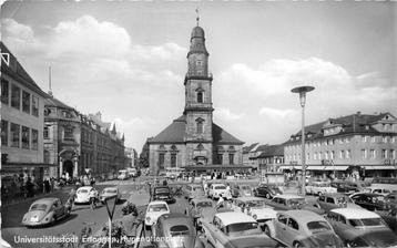 (376-072-011) Erlangen Hugenottenplatz beschikbaar voor biedingen