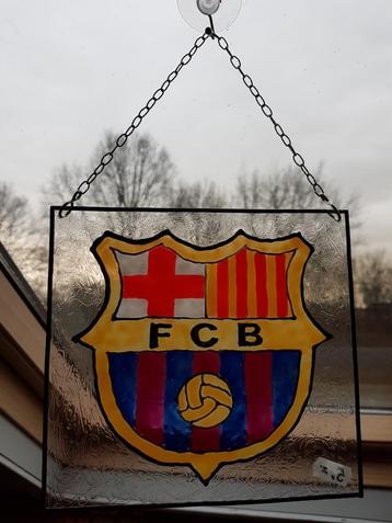 Raamhangers met voetballogo's Barcelona, Ajax,Heerenveen,VVV beschikbaar voor biedingen