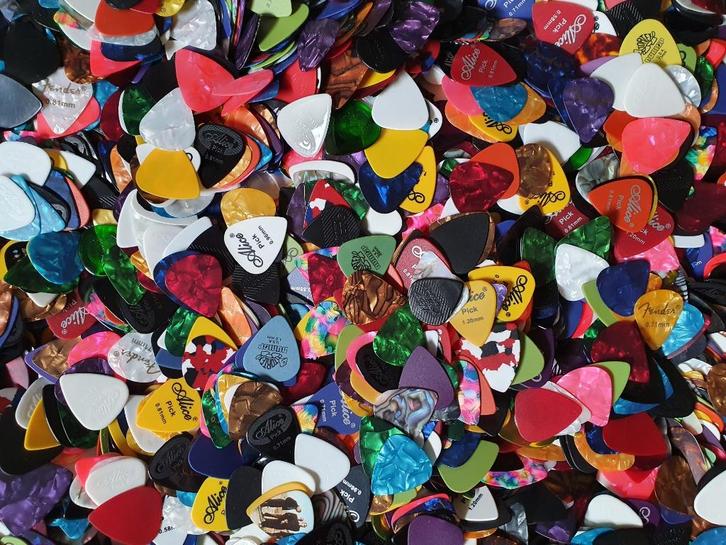 Opruiming 101 kwaliteit Plectrums mix NIEUW, Muziek en Instrumenten, Instrumenten | Onderdelen, Nieuw, Elektrische gitaar, Ophalen of Verzenden