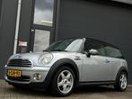 Mini Mini Clubman 1.6 Cooper | CarPlay | Navigatie | Nieuwe, Auto's, Mini, Te koop, Zilver of Grijs, Geïmporteerd, Benzine