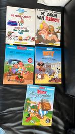 Asterix , vijf boekjes, zo goed als nieuw, Meerdere comics, Ophalen of Verzenden, Zo goed als nieuw, Europa