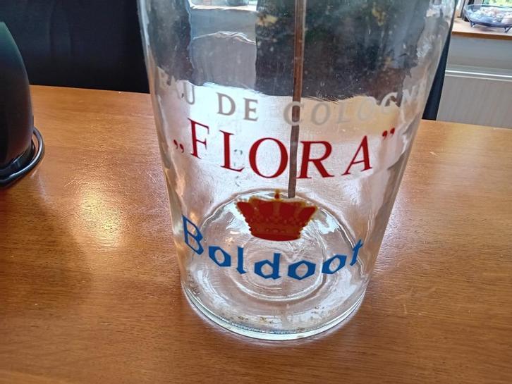 Boldoot "Flora" Eau de cologne Fles uit 1965 voor 40 euro., Verzamelen, Parfumverzamelingen, Gebruikt, Parfumfles, Ophalen