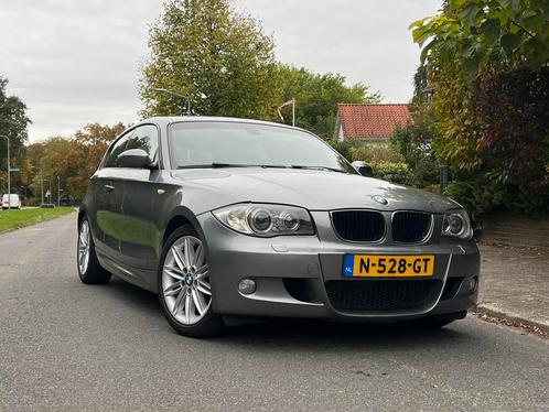 Nette BMW 1-Serie 2.0 118I 3DR uit 2009, Auto's, BMW, Particulier, 1-Serie, Airbags, Airconditioning, Centrale vergrendeling, Climate control