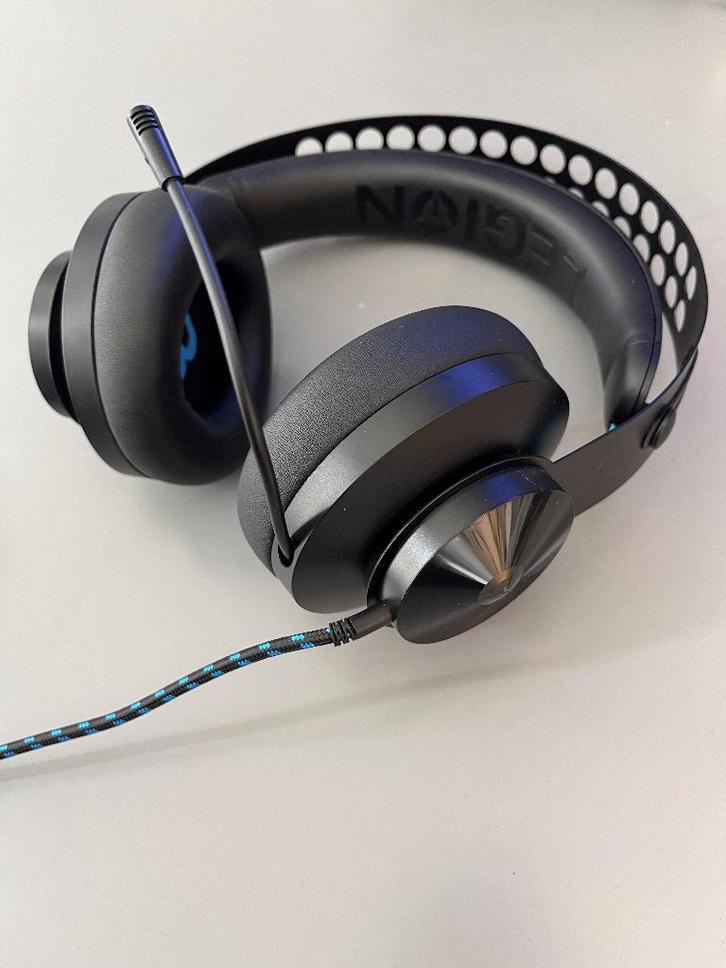 Lenovo H300 Gaming Headset, Computers en Software, Headsets, Zo goed als nieuw, Over-ear, Bedraad, Gaming headset, Inklapbare microfoon