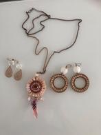 Oorbellen 2 x en ketting Ibiza Style rose met bronskleur, Overige materialen, Ophalen of Verzenden, Roze, Zo goed als nieuw