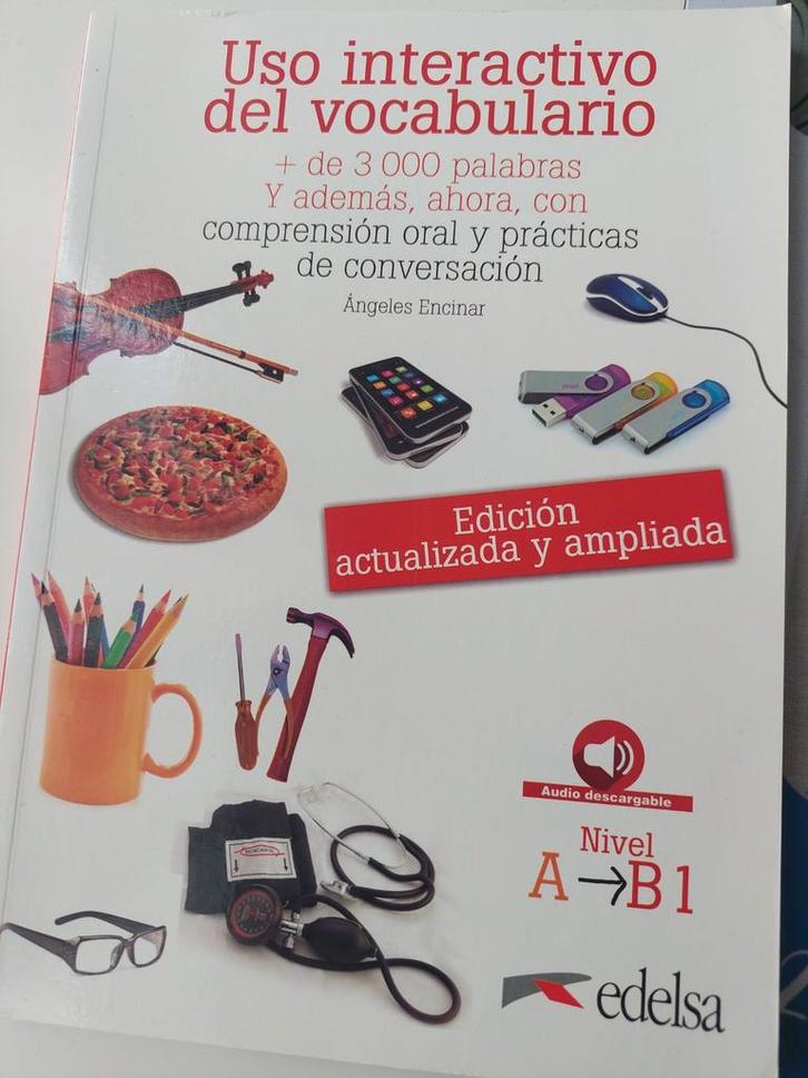 Uso Interactivo del Vocabulario - Spaans leren, Boeken, Studieboeken en Cursussen, Zo goed als nieuw, Ophalen of Verzenden