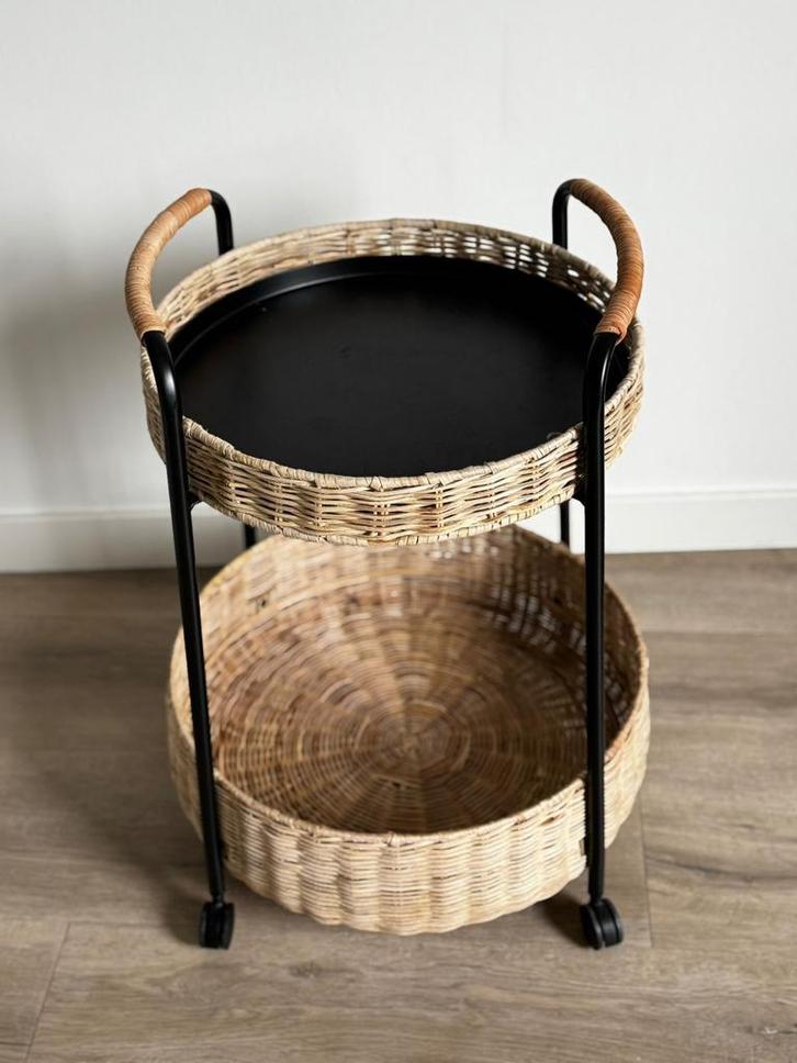 IKEA LUBBAN trolley table with storage in rattan /anthracite, Huis en Inrichting, Tafels | Bijzettafels, Zo goed als nieuw, Ophalen