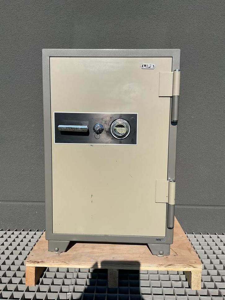 Brandwerende kluis Lips, Huis en Inrichting, Brandblussers en Brandkasten, Zo goed als nieuw, Ophalen