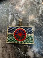 14k gouden Roma en Sinti vlag hanger, Ophalen of Verzenden, Nieuw, Goud