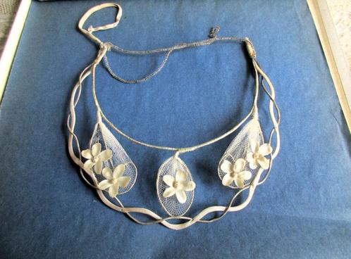 oude bruidskroon met doos *Marries*, Antiek en Kunst, Curiosa en Brocante, Verzenden