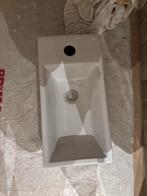 Wastafel - wc fontein - wc bakje - kraan links, Doe-het-zelf en Verbouw, Sanitair, Ophalen, Zo goed als nieuw, Steen, Wastafel