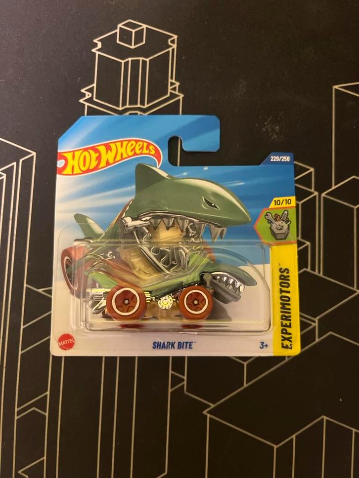 Hot Wheels Treasure Hunt Sharke Bite, Hobby en Vrije tijd, Modelbouw | Auto's en Voertuigen, Nieuw, Auto, 1:50 of kleiner, Overige merken