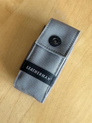 Originele Letherman Nylon Sheath (riem-hoes) met bitkit #1 beschikbaar voor biedingen