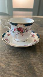 Vintage Royal Canterbury "Versailles" Fine Bone China, Ophalen of Verzenden, Zo goed als nieuw, Kop en/of schotel