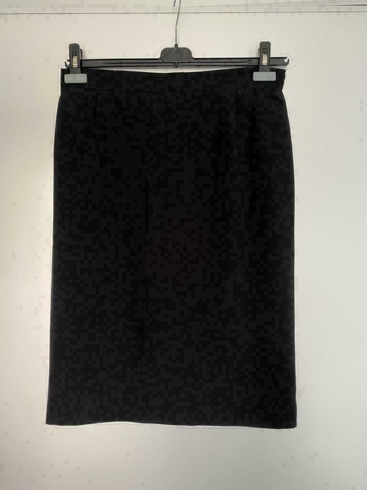 *E1036 h.i.n.st. Frank Walder maat 42=L rok zwart, Kleding | Dames, Rokken, Zo goed als nieuw, Maat 42/44 (L), Zwart, Knielengte