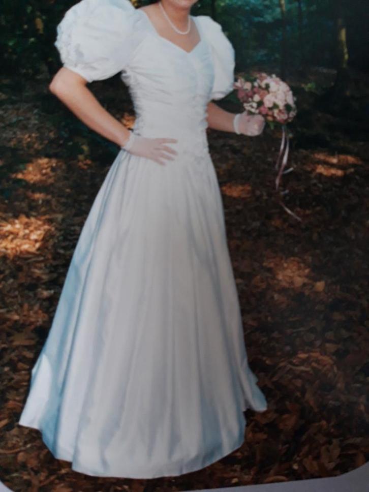 Vintage trouwjapon maat 36, Kleding | Dames, Trouwkleding en Trouwaccessoires, Gedragen, Trouwjurk, Ophalen