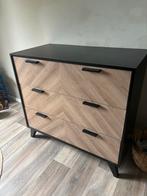 Commode visgraat babydump, Kinderen en Baby's, Kinderkamer | Commodes en Kasten, 50 tot 70 cm, Ophalen of Verzenden, 90 tot 105 cm
