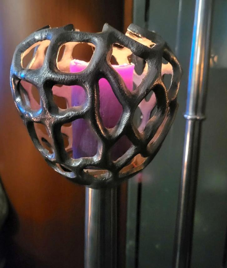 Koonn Chaglall Kandelaar - Sfeervolle Verlichting, Antiek en Kunst, Antiek | Kandelaars, Overige materialen, Ophalen