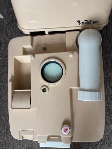 Porta Potti WC voor Caravan - Ideaal voor Onderweg! beschikbaar voor biedingen