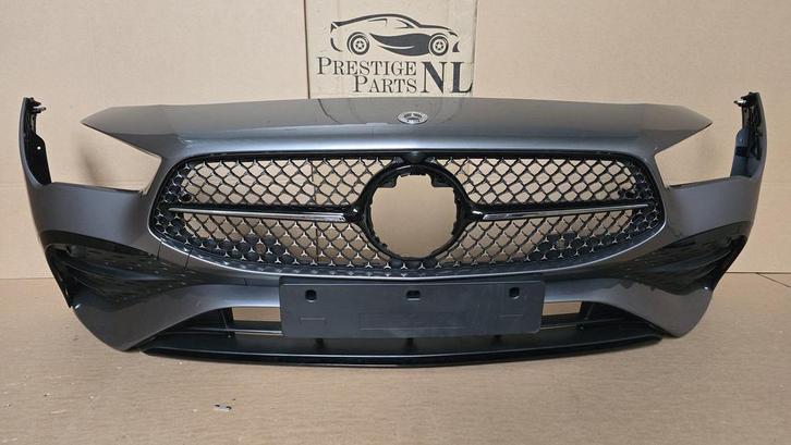 Voorbumper Mercedes Cla Klasse W118 Facelift AMG A1188856303, Auto-onderdelen, Carrosserie en Plaatwerk, Bumper, Voor, Gebruikt