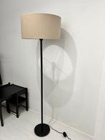 QAZQA vloerlamp zwart met kap lichtbruin/beige, Ophalen, Gebruikt, Stof, 150 tot 200 cm