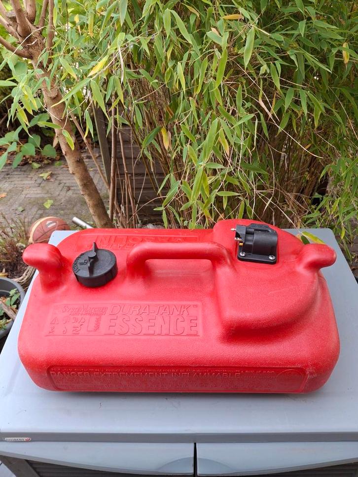 Brandstoftank 10L met meter en snelsluiting, Watersport en Boten, Accessoires en Onderhoud, Ophalen of Verzenden