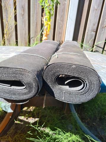 2 rollen dakleer beschikbaar voor biedingen