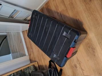Opberg box beschikbaar voor biedingen