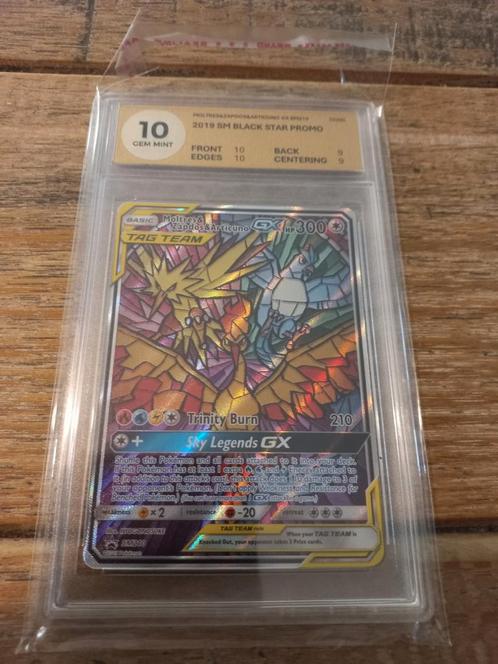 Moltres zapdos en articuno woetoe 10, Hobby en Vrije tijd, Verzamelkaartspellen | Pokémon, Nieuw, Losse kaart, Foil, Ophalen of Verzenden