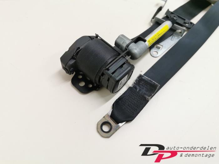 Veiligheidsgordel links-voor van een Mitsubishi Carisma, Gebruikt, -, -, Ophalen of Verzenden