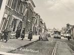 Ansichtkaart van de Zuiderbuurt in Drachten. (Met tram), Verzamelen, Ansichtkaarten | Nederland, Ophalen of Verzenden, 1920 tot 1940