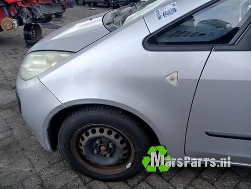Scherm links-voor van een Mitsubishi Colt, Auto-onderdelen, Carrosserie en Plaatwerk, Mitsubishi, Gebruikt, 3 maanden garantie