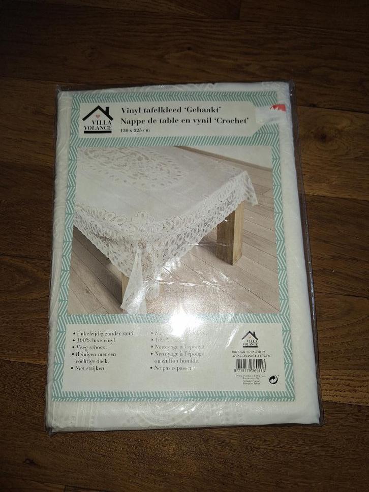 Afneembaar vinyl tafelkleed 'gehaakt' wit 150 x 225cm, nieuw, Huis en Inrichting, Tafelkleden, Nieuw, Rechthoek, Binnen, Buiten