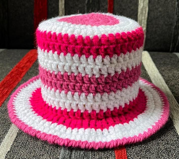 Toiletrolhoedje roze gehaakt hoesje hoedenplank retro, Auto-onderdelen, Interieur en Bekleding, Oldtimer onderdelen, Nieuw, Ophalen of Verzenden