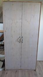 Kledingkast Lifetime 2 deurs Whitewash, Ophalen, Met deur(en), Gebruikt, 200 cm of meer