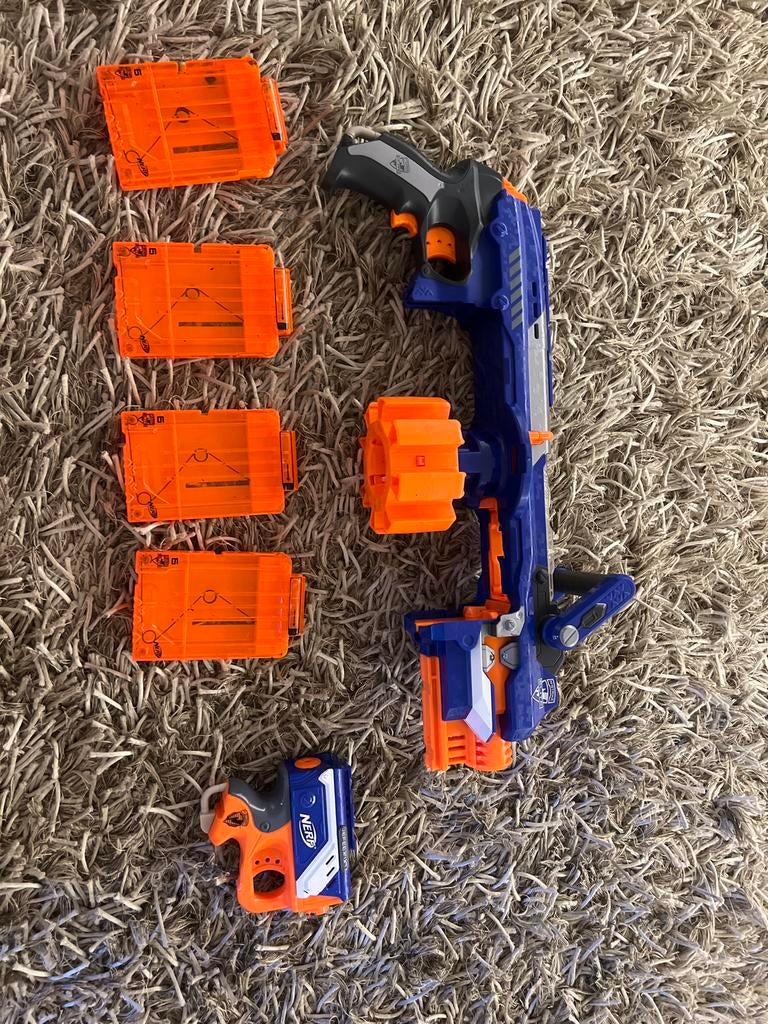 Nerf Elite Hail-Fire & Reflex IX, Ophalen of Verzenden, Gebruikt