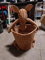 Vintage rattan Kangaroo krantenbak jaren 60 jaren 70, N, Ophalen of Verzenden, N, N