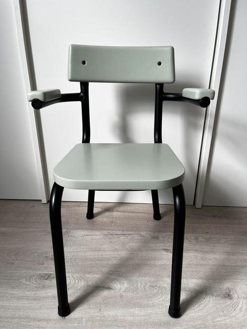 Vintage Brocante Kleuterstoel, Kinderstoel, Schoolstoel, Kinderen en Baby's, Kinderkamer | Tafels en Stoelen, Zo goed als nieuw