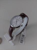 Lorus zilverkleurige dames horloge met bruine leren band, Verzenden, Nieuw