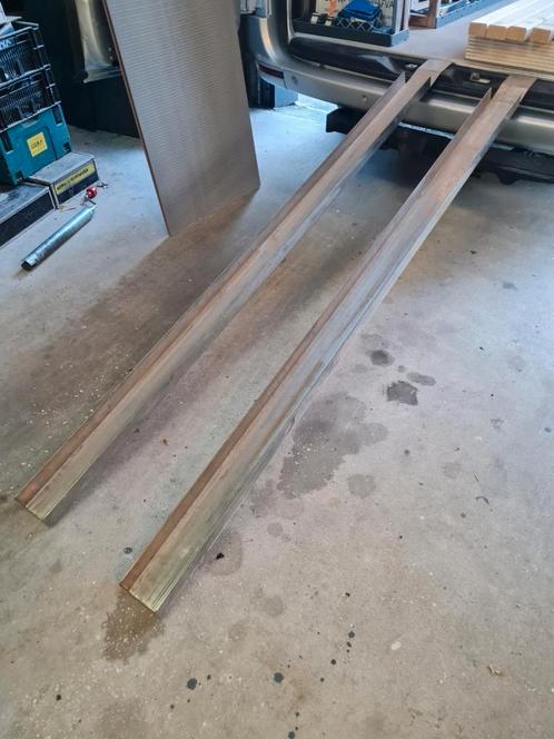RVS 3,0 mm rijgoten/oprijgoten 50-100-50 mm 2 st 200 cm, Auto diversen, Overige Auto diversen, Ophalen