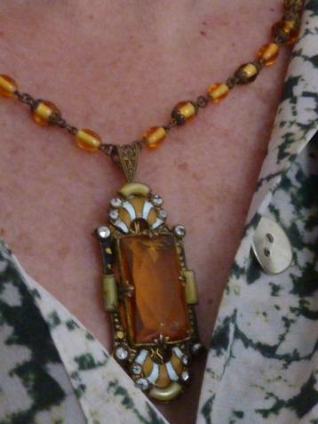 Antiek art deco collier, origineel 1920, emaille + citrien beschikbaar voor biedingen