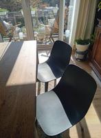 Eetkamerstoelen 4 stuks IKEA ODGER, Huis en Inrichting, Ophalen, Kunststof, Zo goed als nieuw, Vier