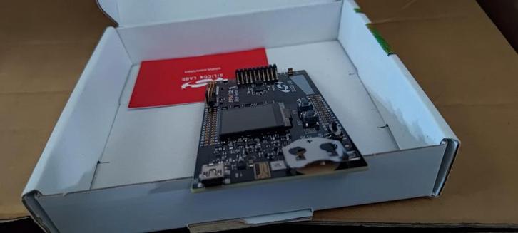 EFM32-microcontroller van Silicon Labs, Muziek en Instrumenten, Microfoons, Zo goed als nieuw, Overige typen, Ophalen of Verzenden