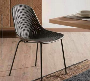 6 Quinby design stoelen Graphite beschikbaar voor biedingen