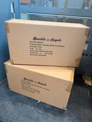 10 Verhuisdozen - stevig en goedkoop. Formaat 64x36x36 cm beschikbaar voor biedingen