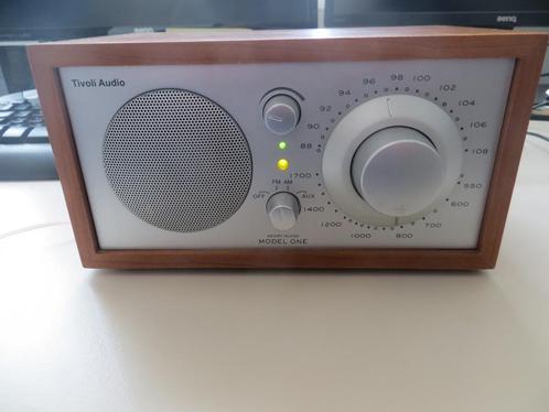 Henry Klos Tivoli Audio Model One AM/FM-tafelradio, Audio, Tv en Foto, Radio's, Zo goed als nieuw, Radio, Ophalen