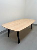 Ruime eettafel proto Pilat & Pilat, 100 tot 150 cm, 200 cm of meer, Ophalen of Verzenden, Zo goed als nieuw