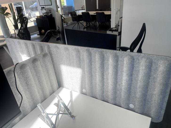 Scheidingswand voor bureau – 4 stuks beschikbaar, Diversen, Bureau-accessoires, Zo goed als nieuw, Ophalen