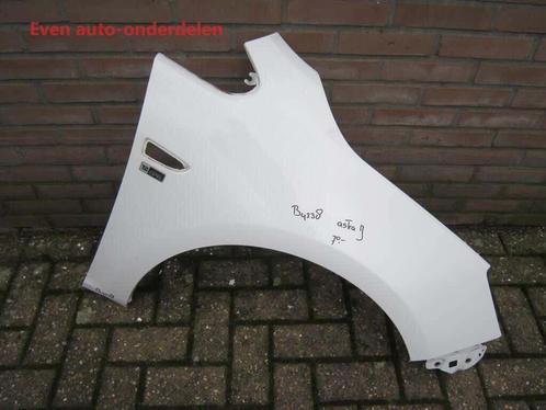 rechter voorscherm astra J, Auto-onderdelen, Carrosserie en Plaatwerk, Spatbord, Gebruikt, Ophalen of Verzenden