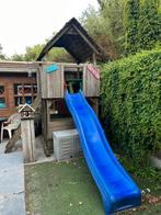 Speelhuis met glijbaan en zitje, Kinderen en Baby's, Speelgoed | Buiten | Speeltoestellen, Ophalen, Gebruikt, Glijbaan